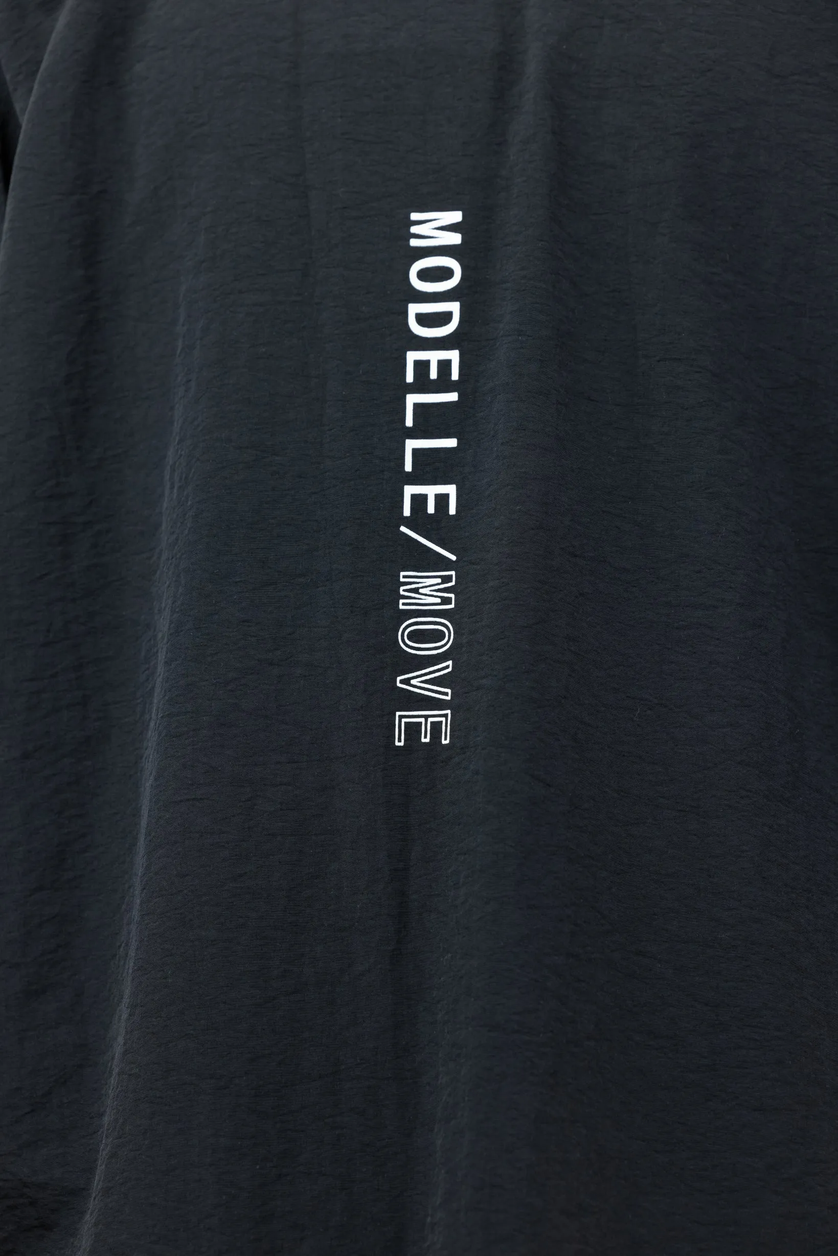 Modelle/Move Parachute Button Shirt
