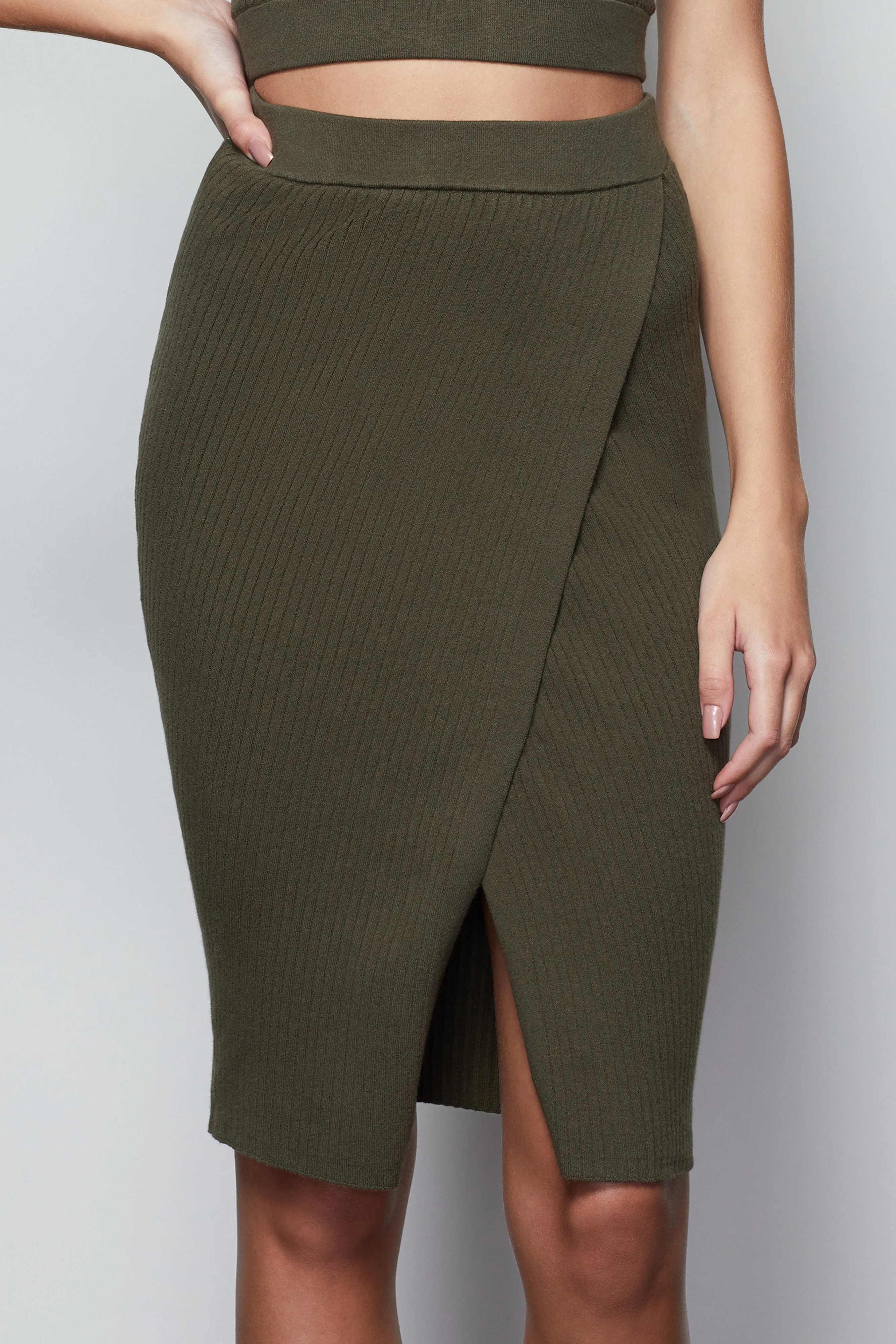 OFF SITE KNIT SKIRT | SAGE001