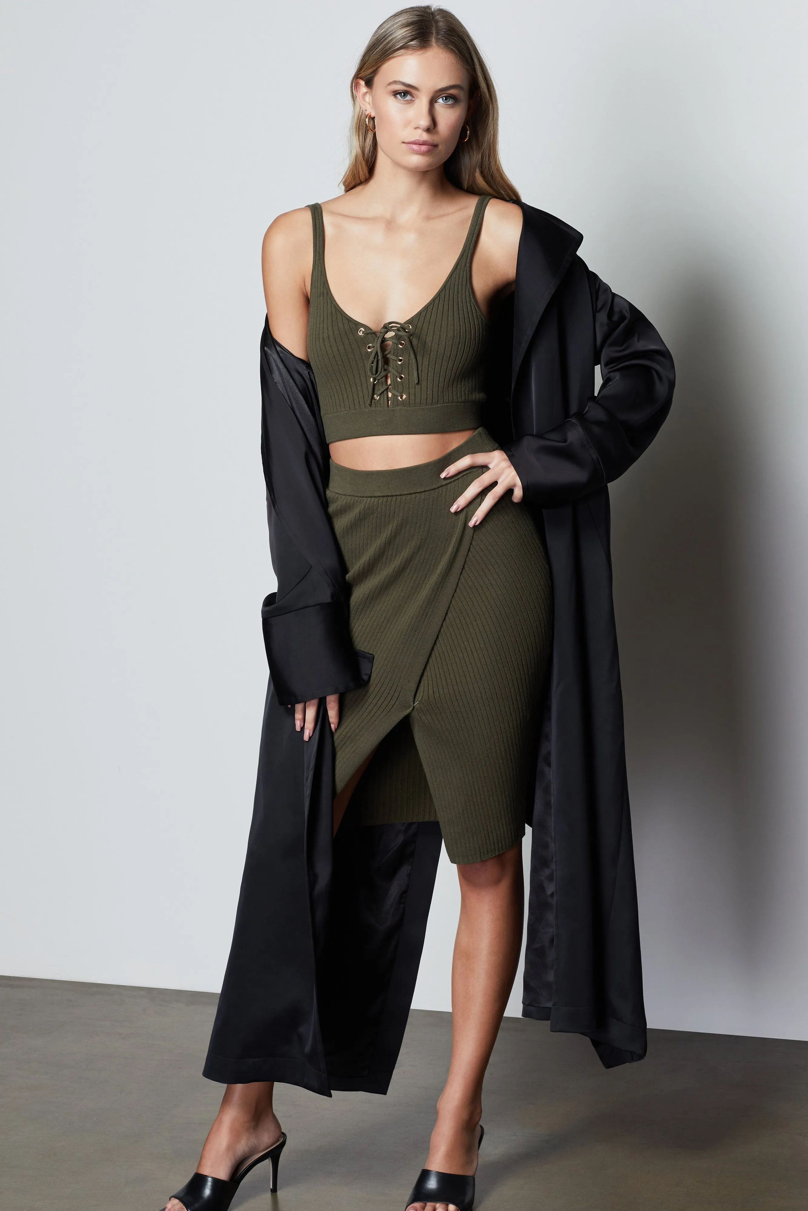 OFF SITE KNIT SKIRT | SAGE001