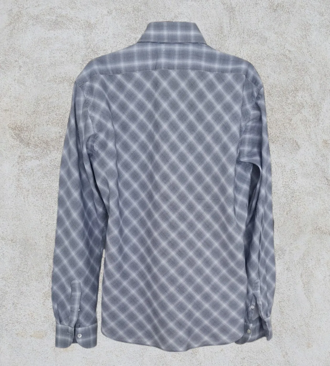 Ted Baker Mens Long Sleeve Blue & White Check Shirt. Size 6